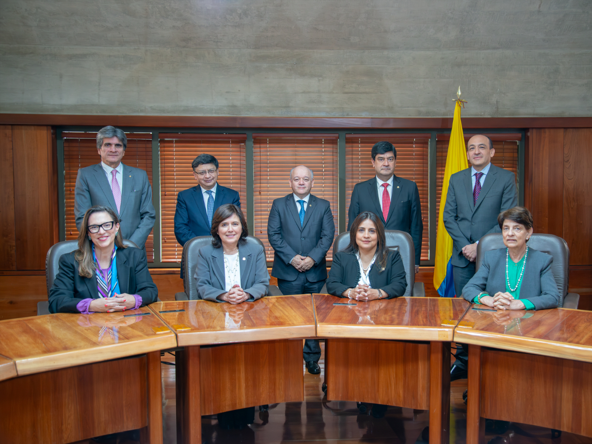 Corte Constitucional actual sin el Cristo a sus espaldas.